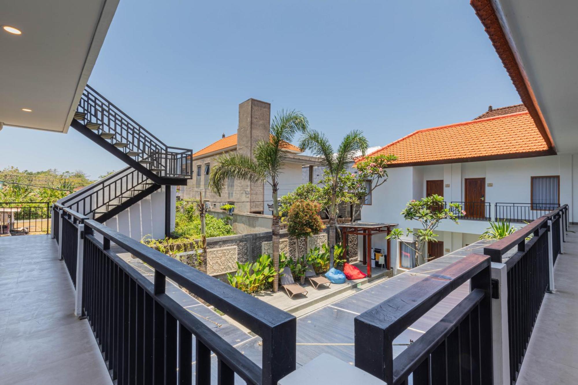 ג'ימבאראן The Baliem Hotel מראה חיצוני תמונה
